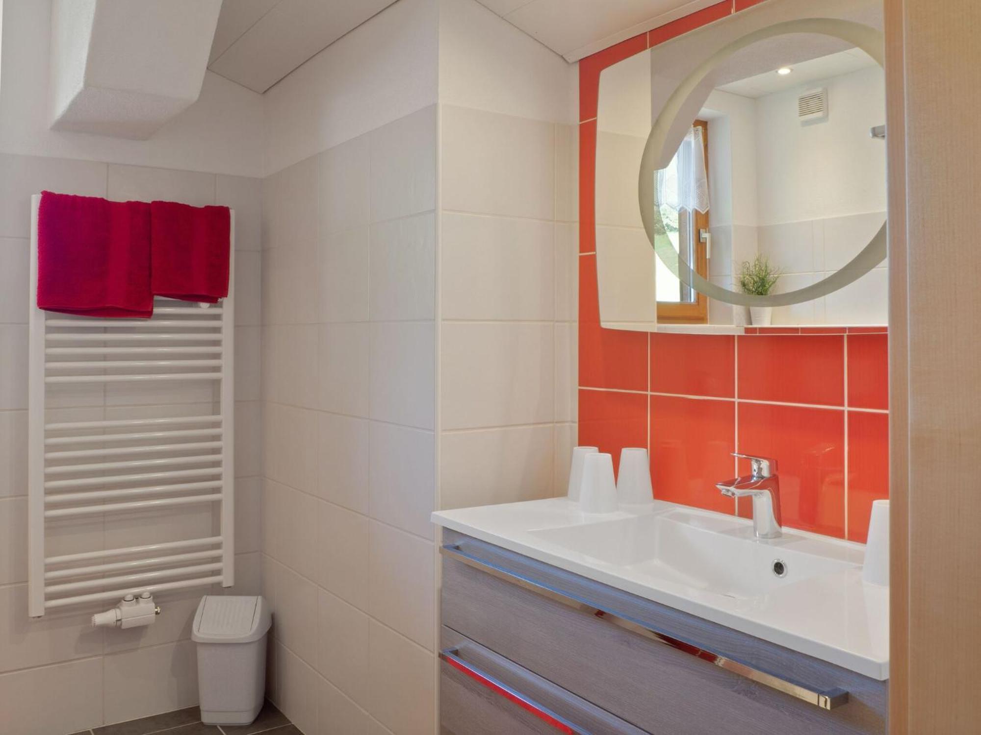 Lovely Apartment With Terrace In Fuegenberg Buitenkant foto
