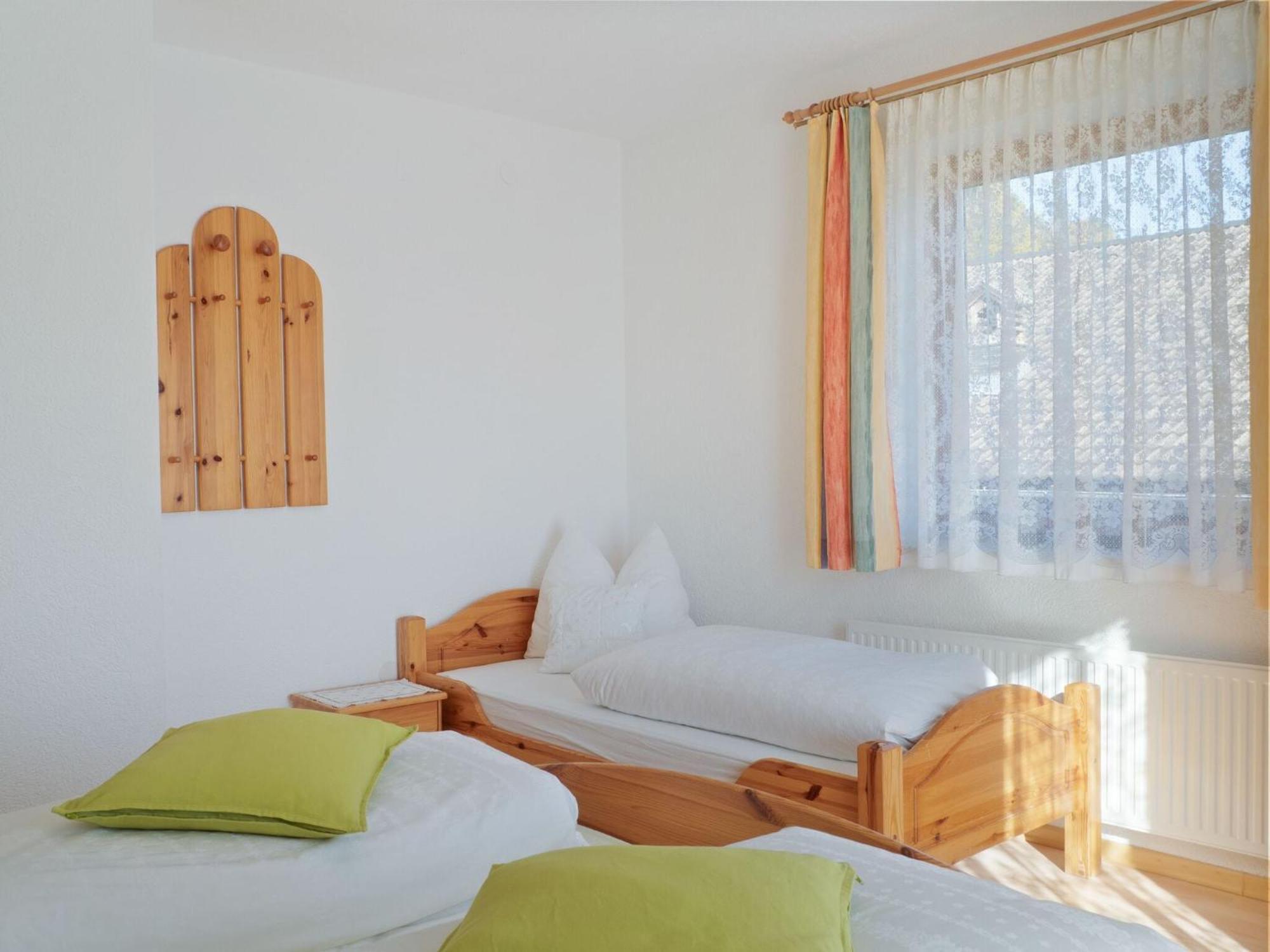 Lovely Apartment With Terrace In Fuegenberg Buitenkant foto